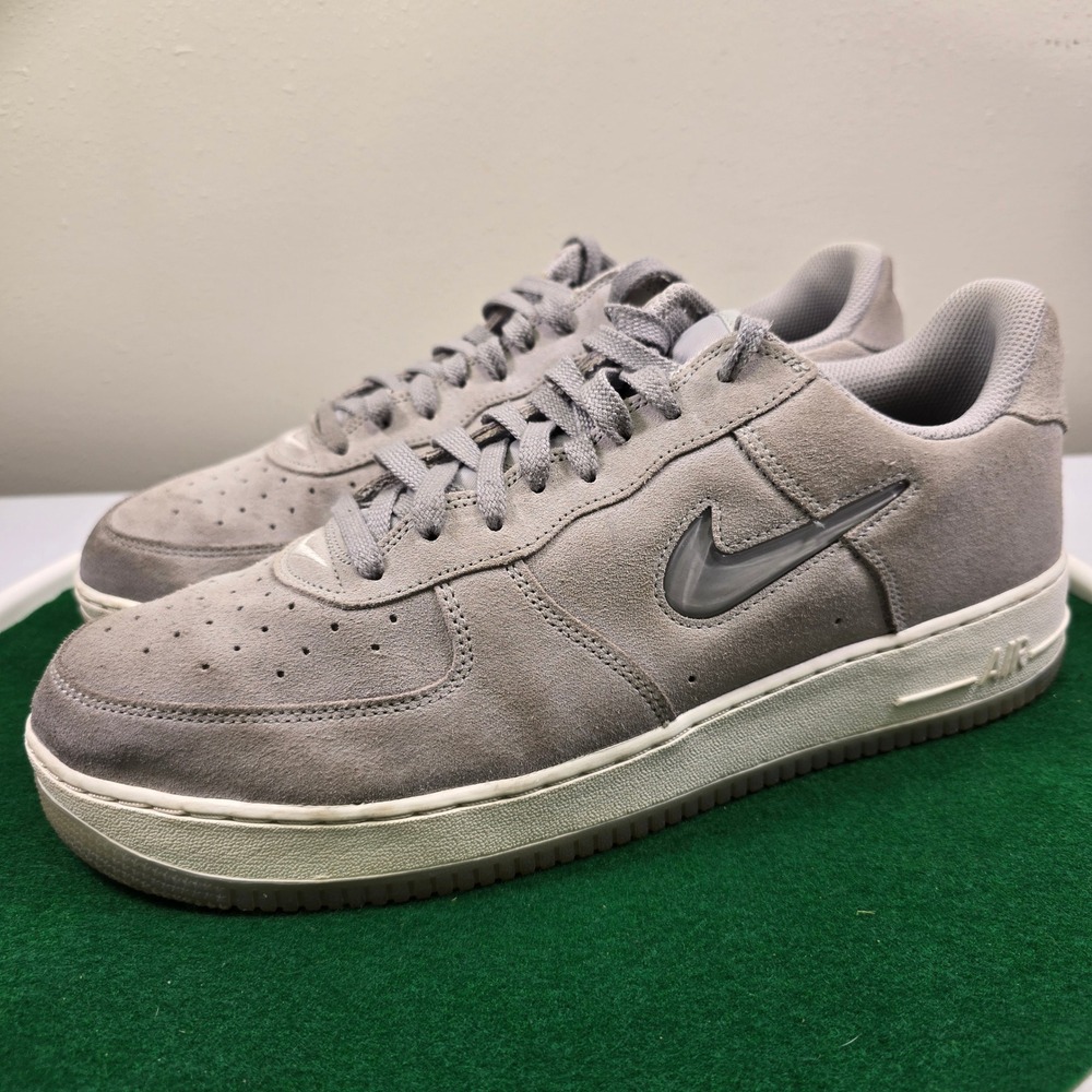 Nike Air Force 1 Low Jewel Wolf Grey Suede Sneakers DV0785-003‎ Mens 13